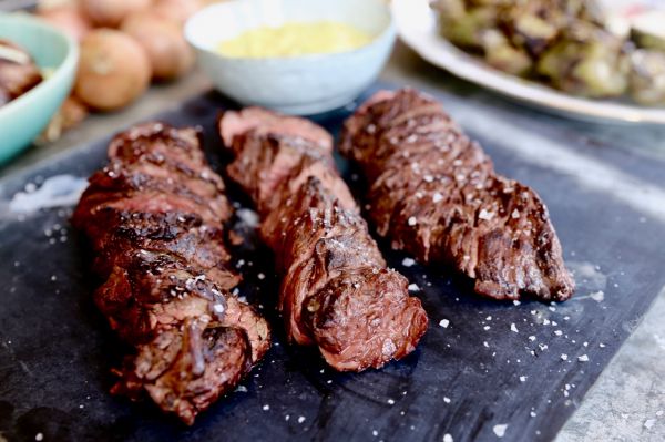 Onglet (longhaas) bereiden op de barbecue