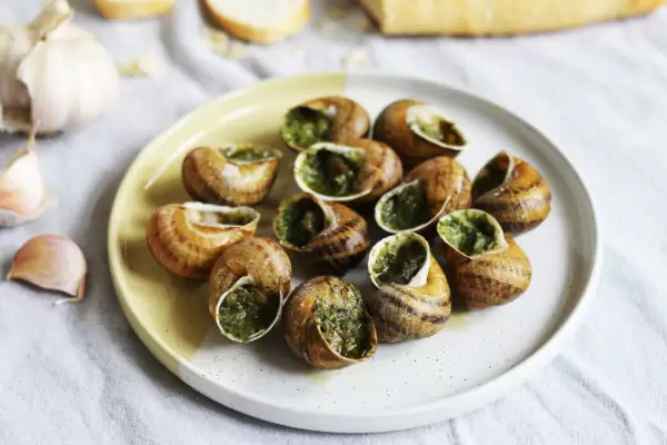 Slow escargots met knoflook Guernsey boter