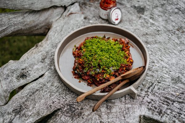 Chef Syrco Bakker | Runderbavette met boemboe van sambal en paddestoelen